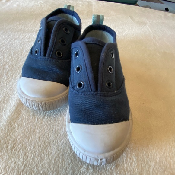 Boys sneakers - Picture 1 of 6